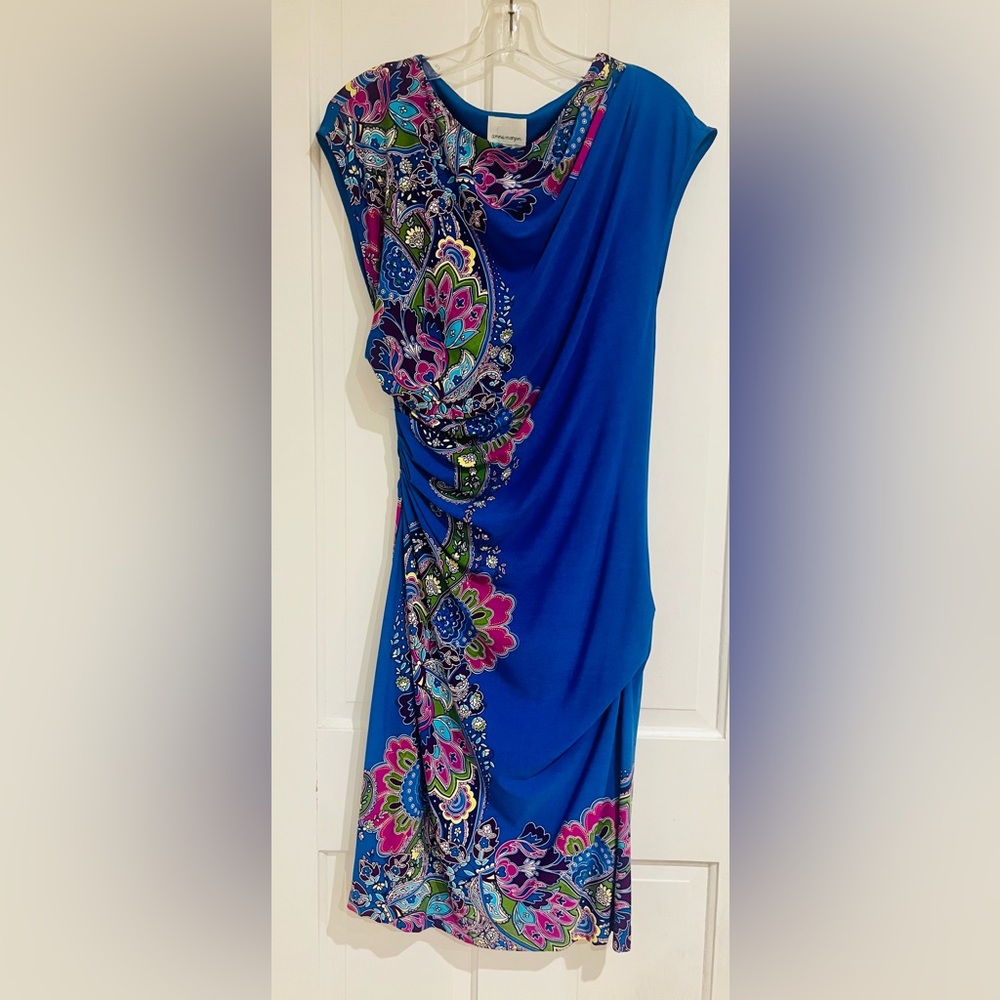 **WORN ONCE** Unique Donna Morgan for A Pea in the Pod lined maternity dress